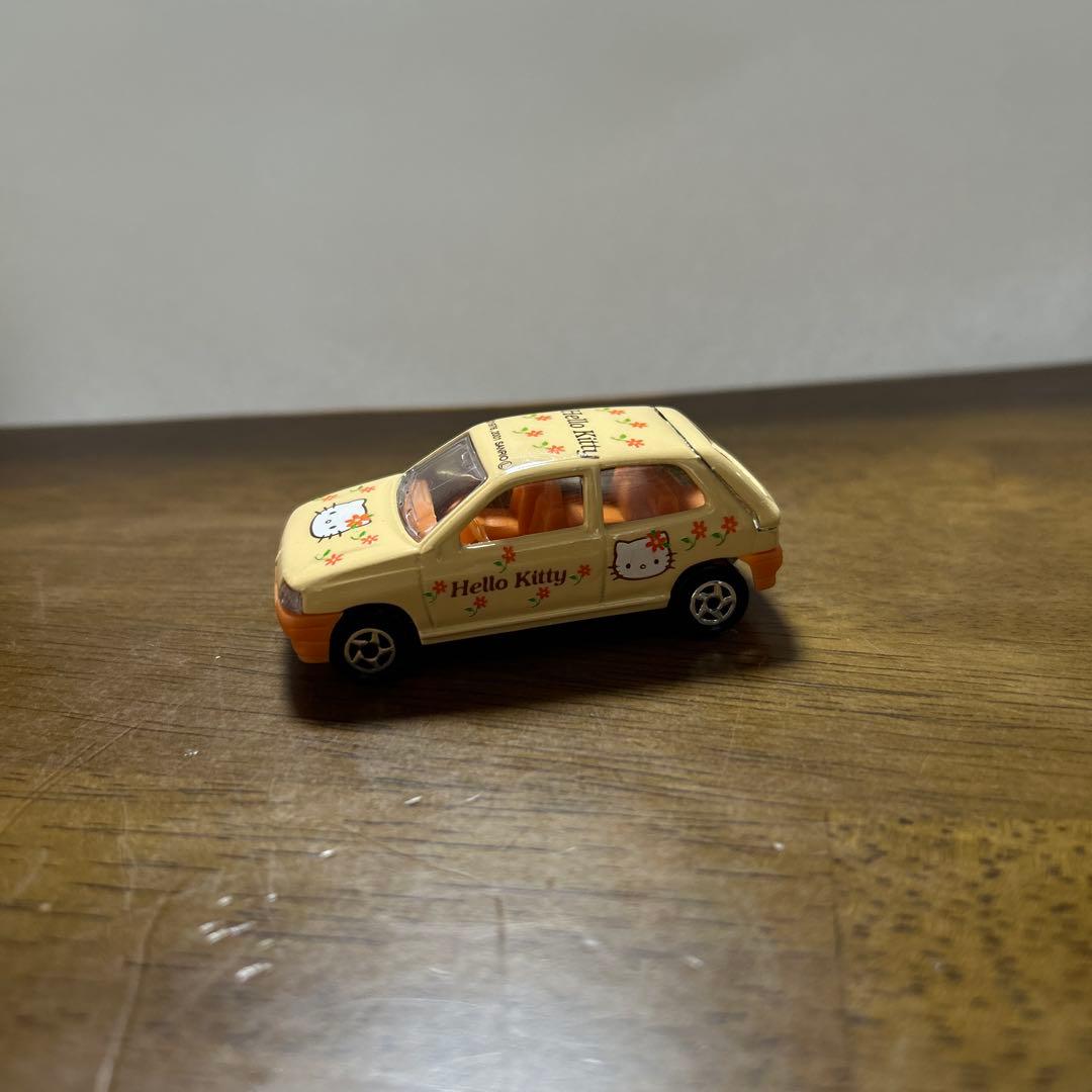 HELLO KITTYミニカーセット