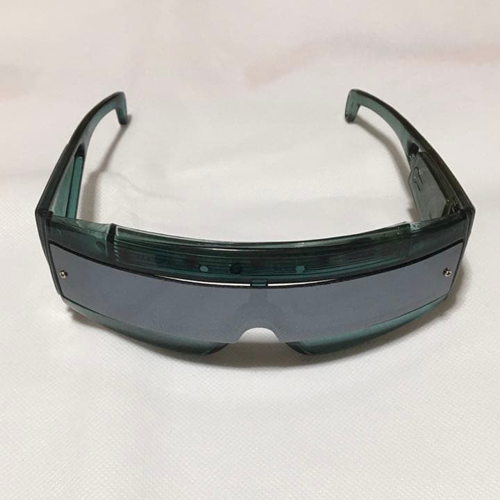 サッポロ一番 カップスター スパークサングラス　値下げ