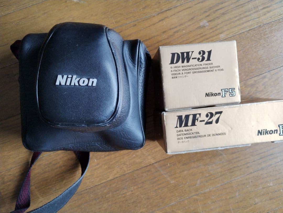 NIKON ニコン　F5 、DW31、MF27　マニュアル本