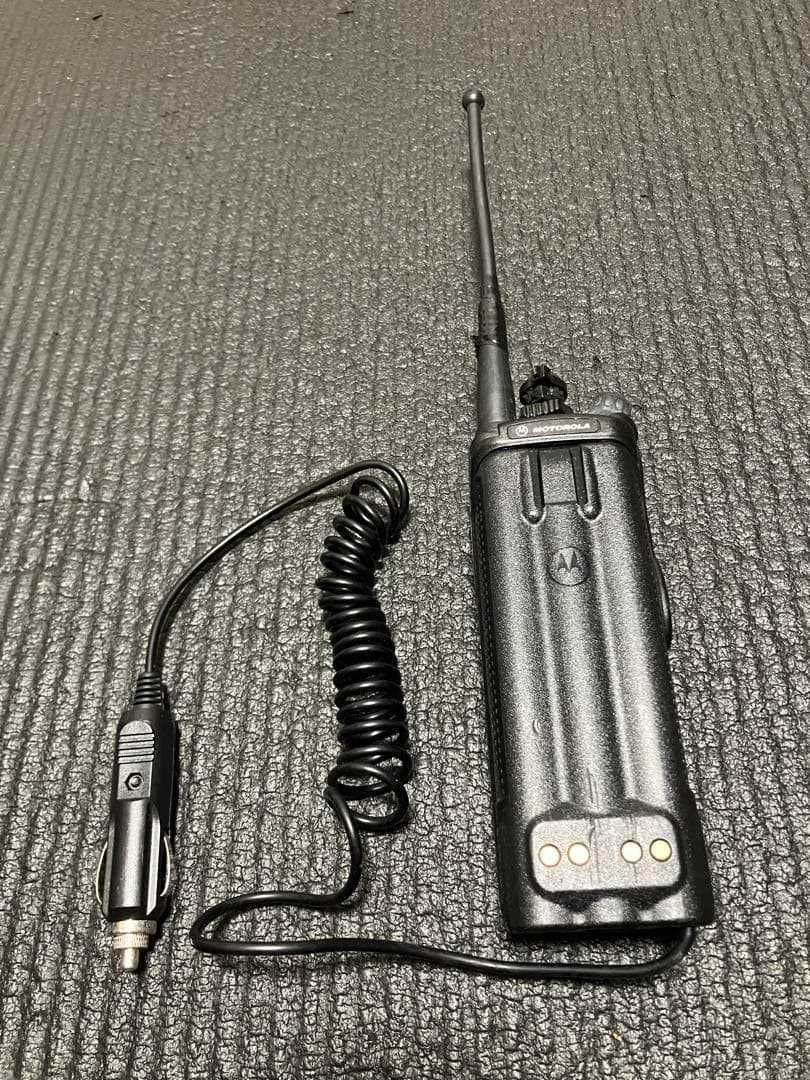 Motorola xts3000 車載電源