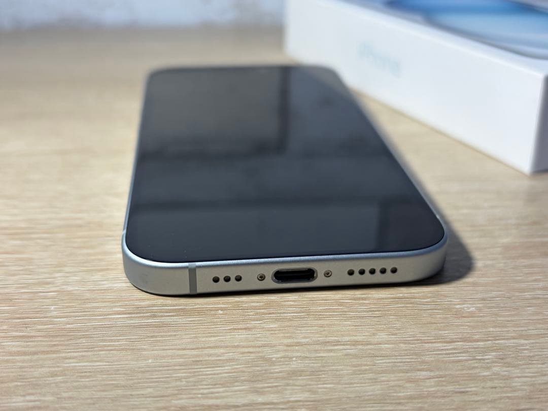 iPhone15 128GB SIMロックなし