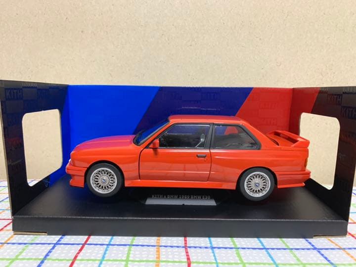 Kith BMW E30 M3 18分の1 ダイキャストカー マンプロ