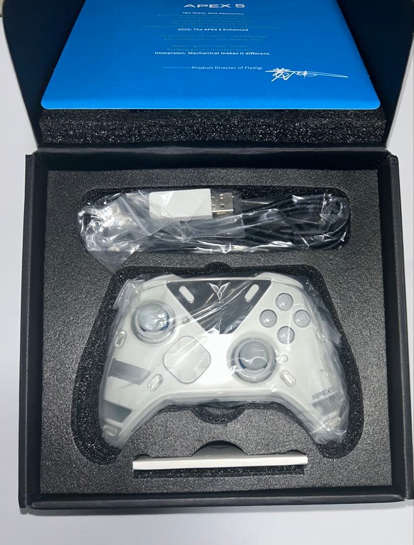 FLYDIGI APEX 5ワイヤレスゲームコントローラー ホワイト