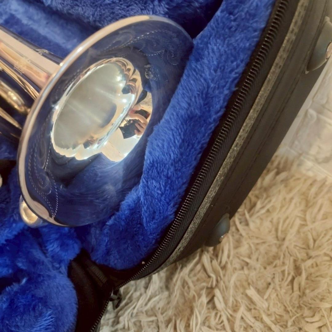 美品 Briller トランペット Glitter S ケース付き