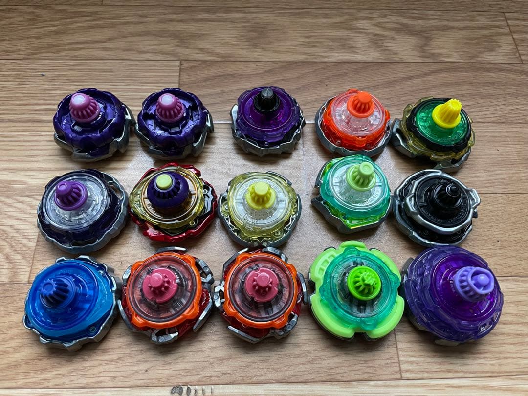 ベイブレードX 15個　パーツ　セット　バラ売り、パーツのみの販売不可