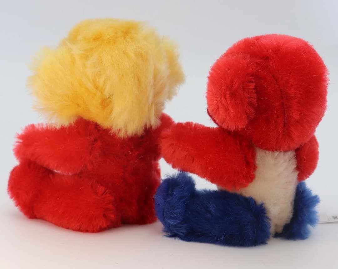 赤と黄色のTOGETHER IN HARMONY