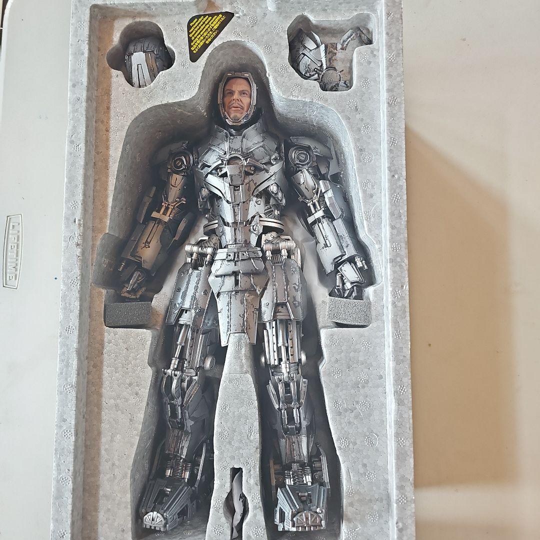 ホットトイズ アイアンマン ウィップラッシュ マーク2