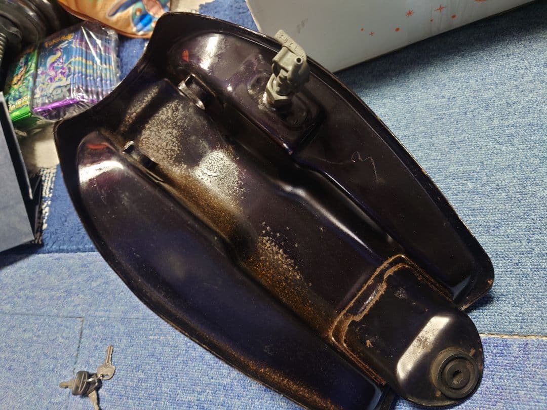 HONDA モンキー タンク キャップ鍵付き