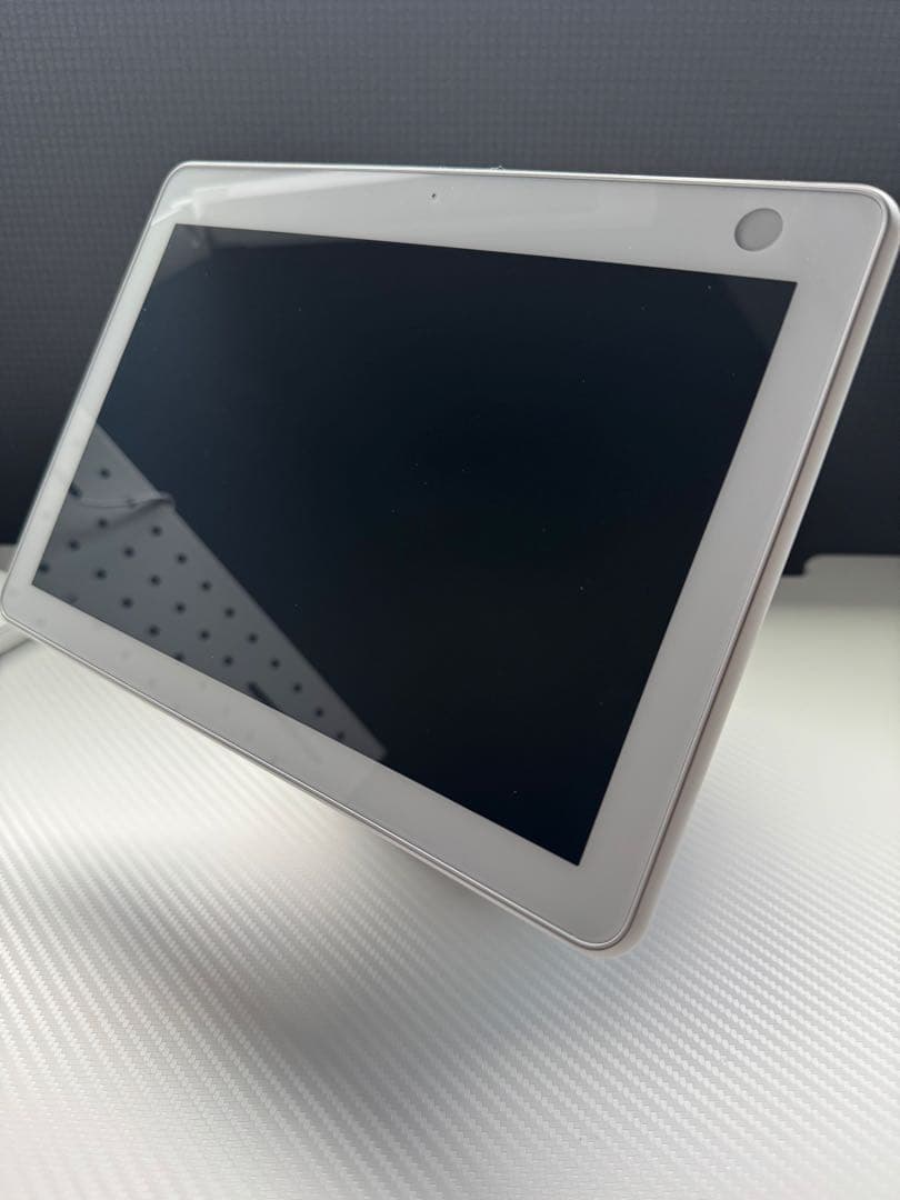 Echo Show 10（第3世代）モーション機能付き スマートディスプレイ