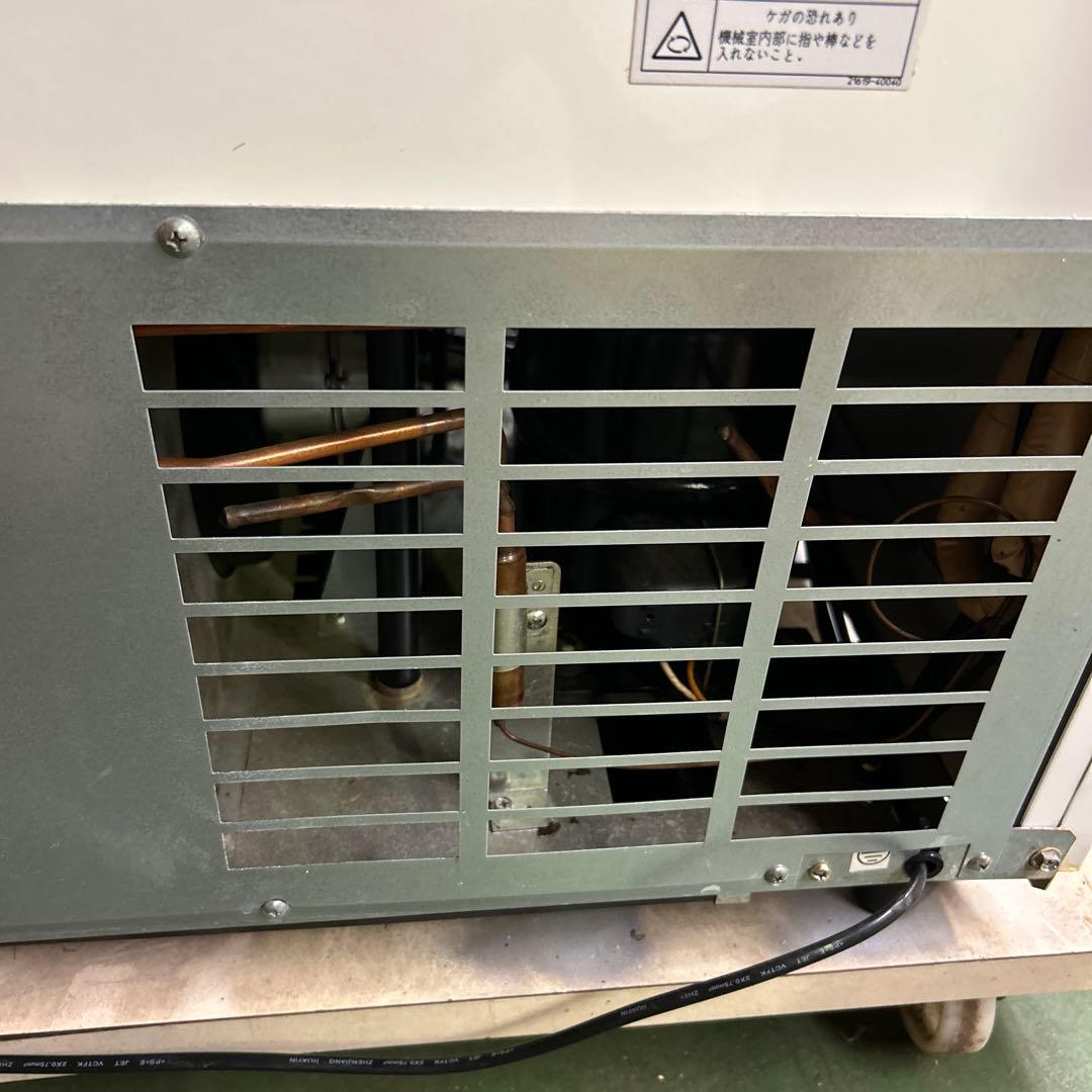 サンデン冷蔵ショーケース137L