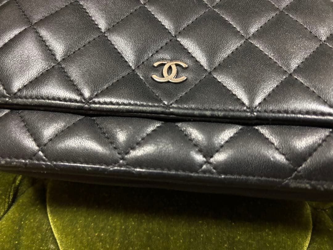 CHANEL シャネル チェーンウォレット マトラッセ ラムスキン