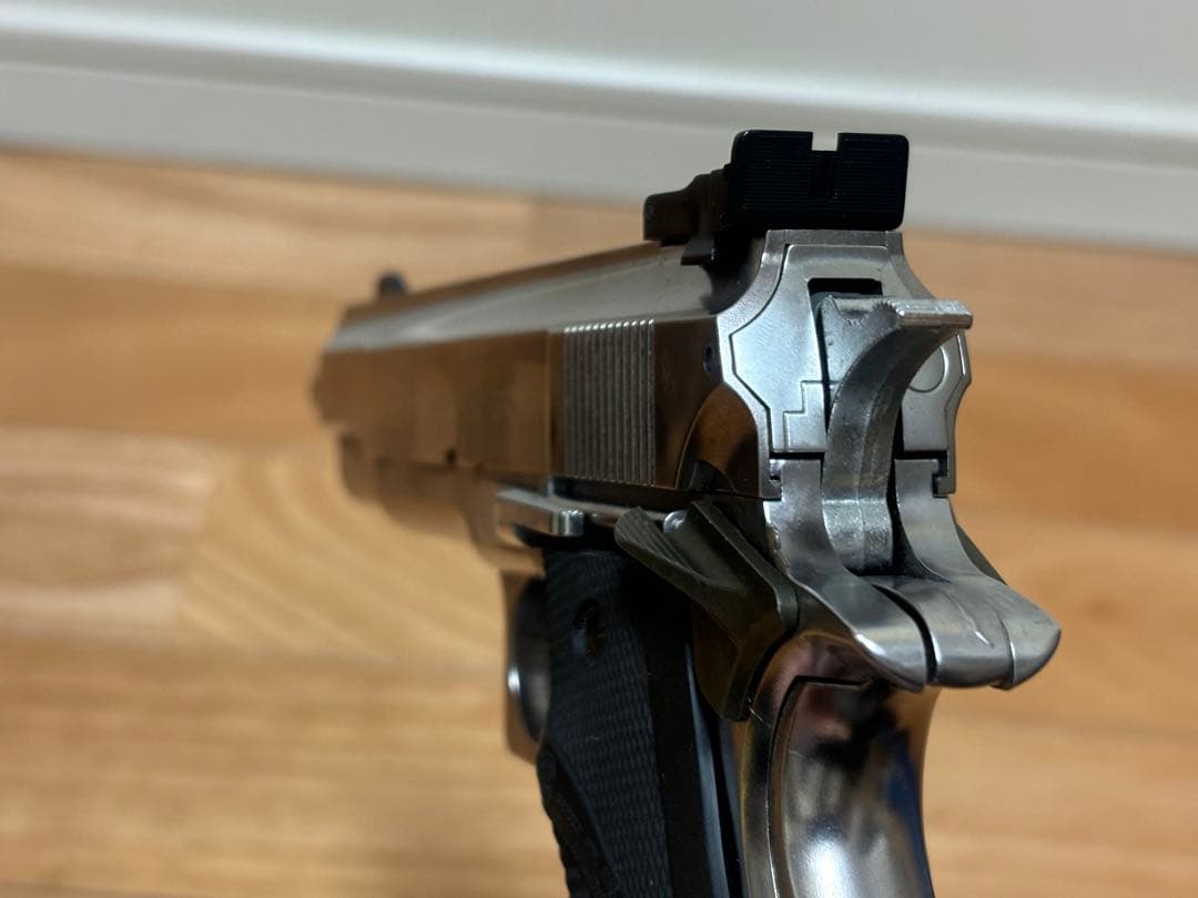 LAR グリズリー ウィンマグ ステンレスフィニッシュ ASGK刻印有り 訳あり