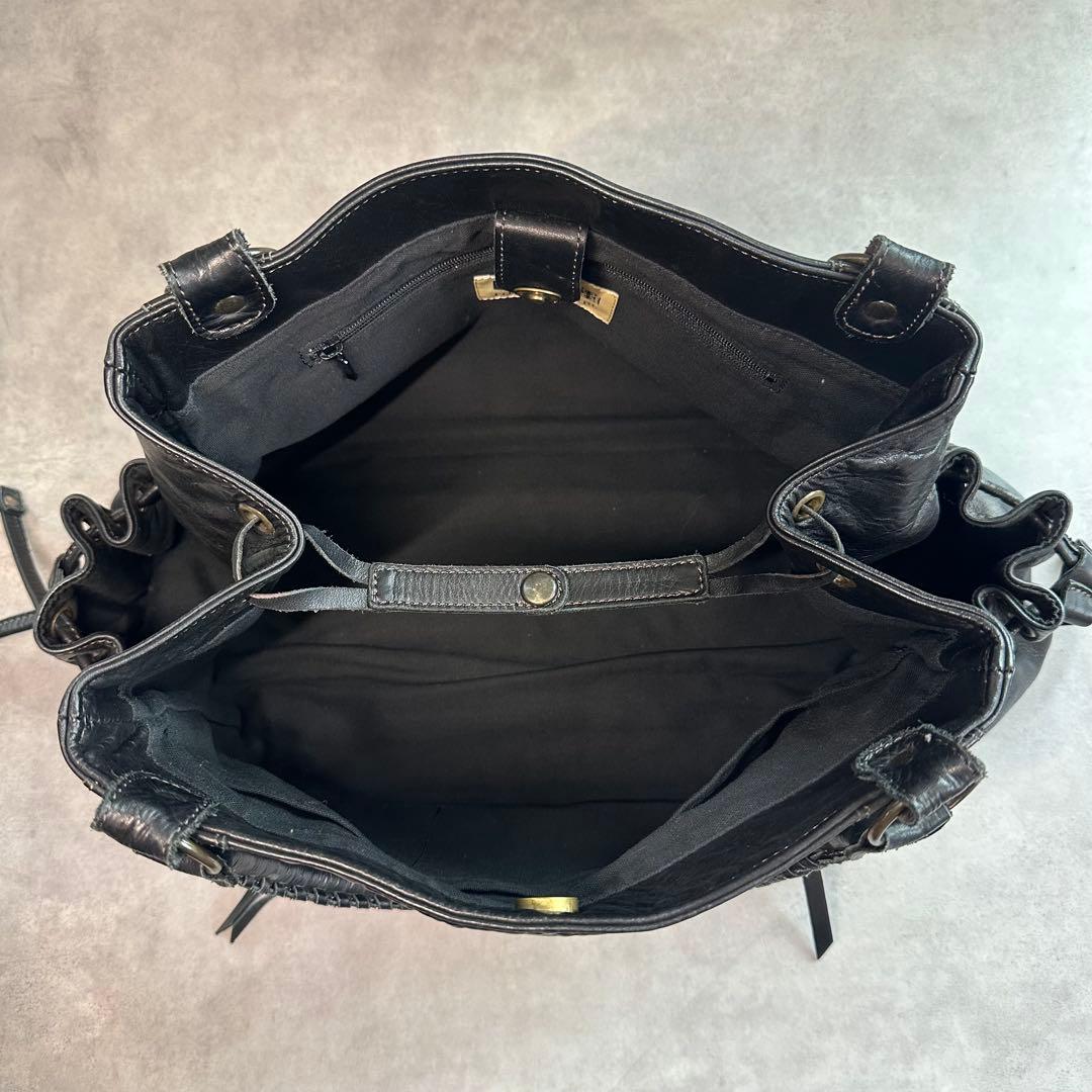 russet エンボスロゴ　オールレザー ホーボー　ワンショルダーバッグ　肩掛け