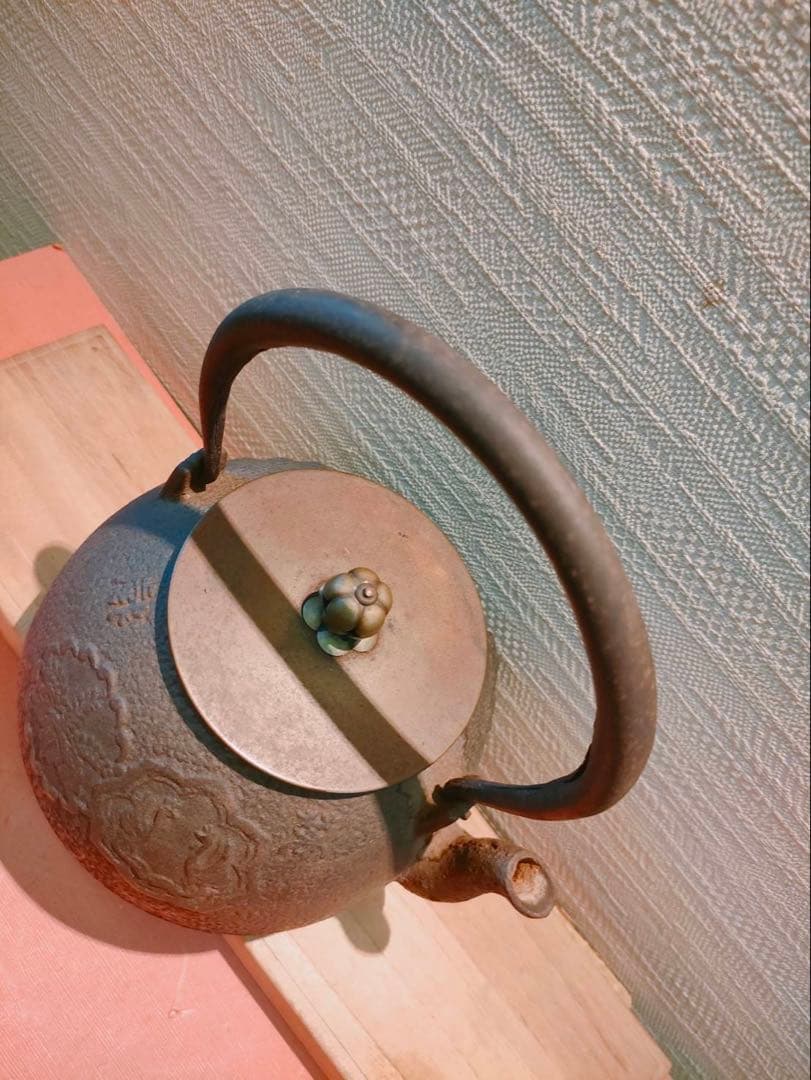 鉄瓶 龍文堂造 龍の図 時代物