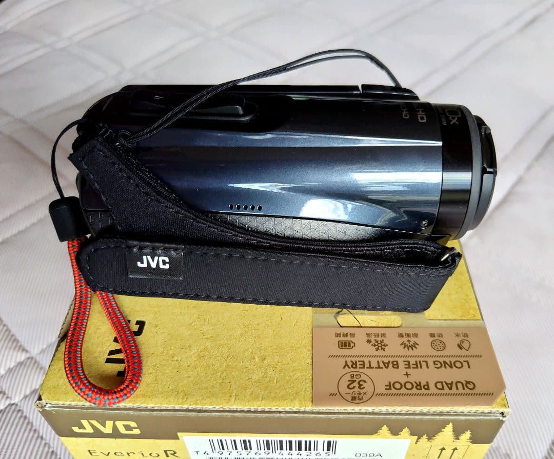 【美品】JVC ビデオカメラ EverioR と 専用バック の セット