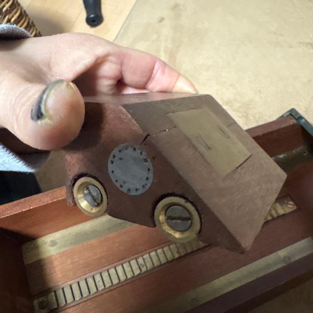 フランス　アンティーク　カジノ用ディーリング・シュー（カード配り機）