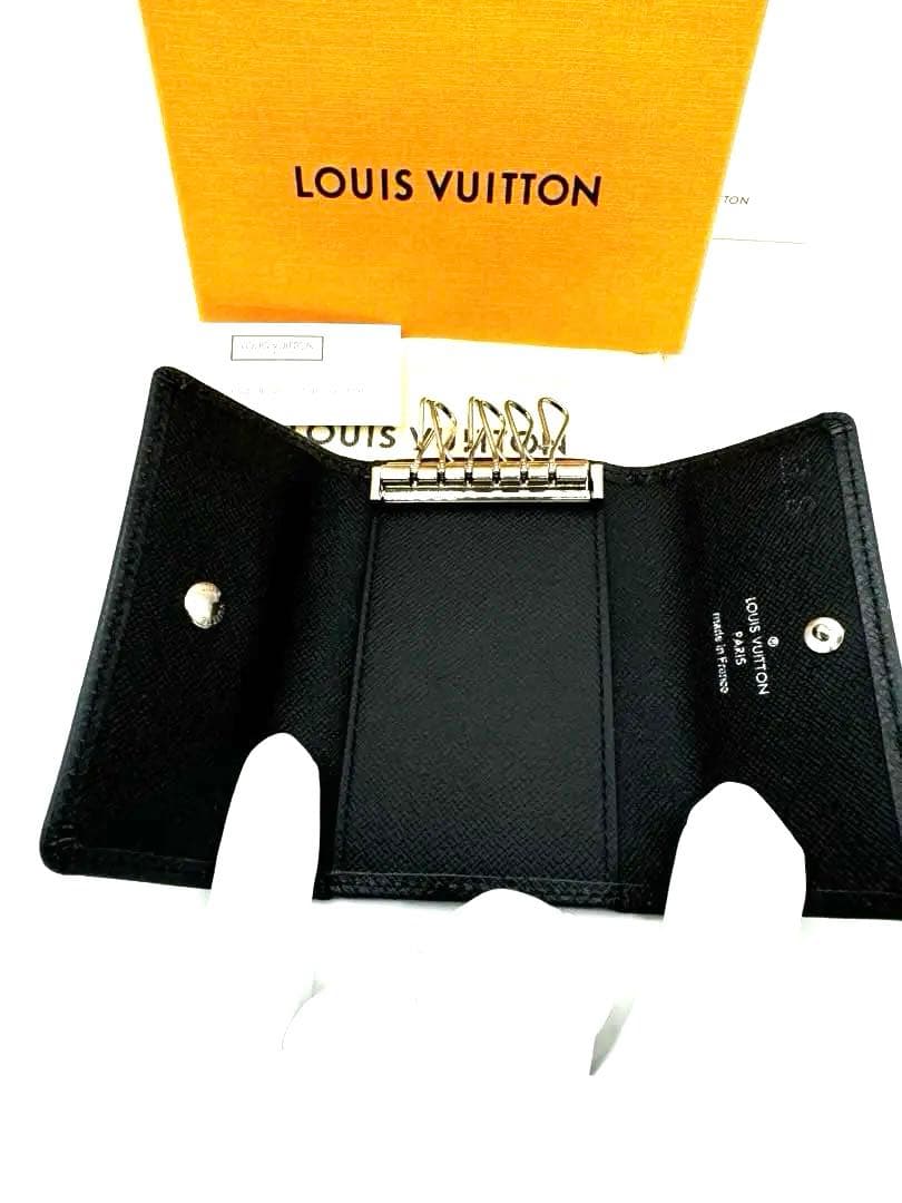 新品未使用　ルイヴィトン　タイガ　ミュルティクレ　6連　レザー　キーケース　黒
