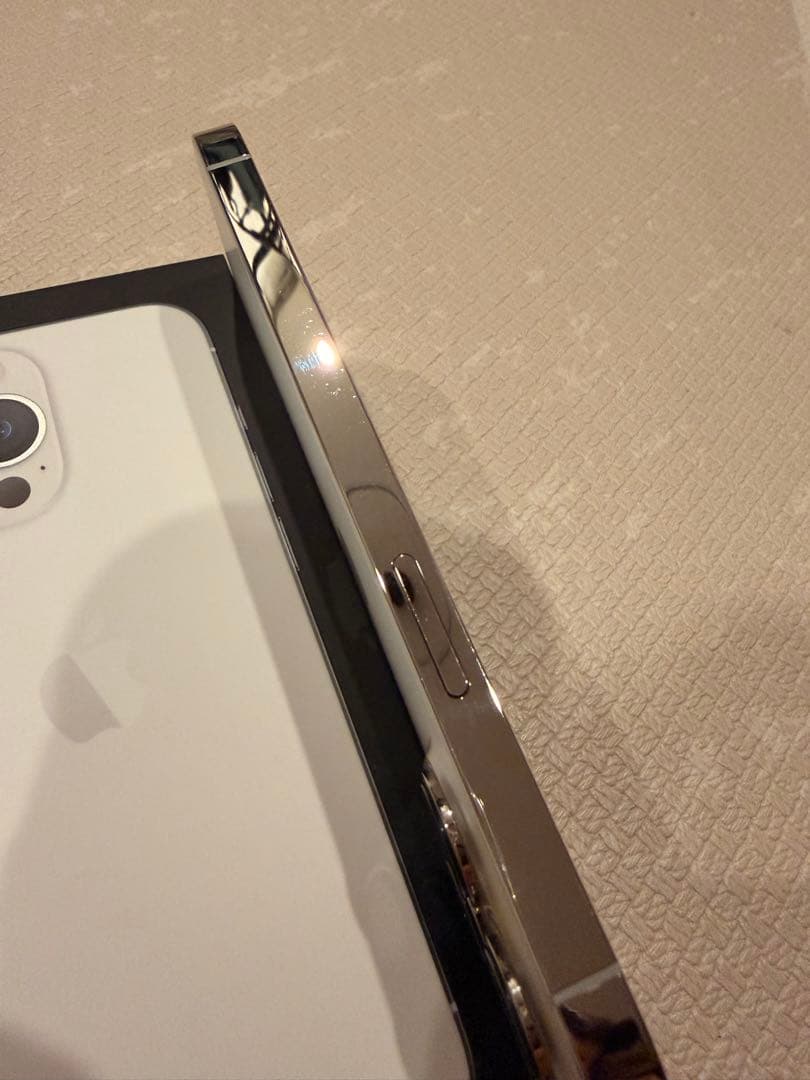 【Daffa Taufik 】iPhone 13 Pro本体　512GB