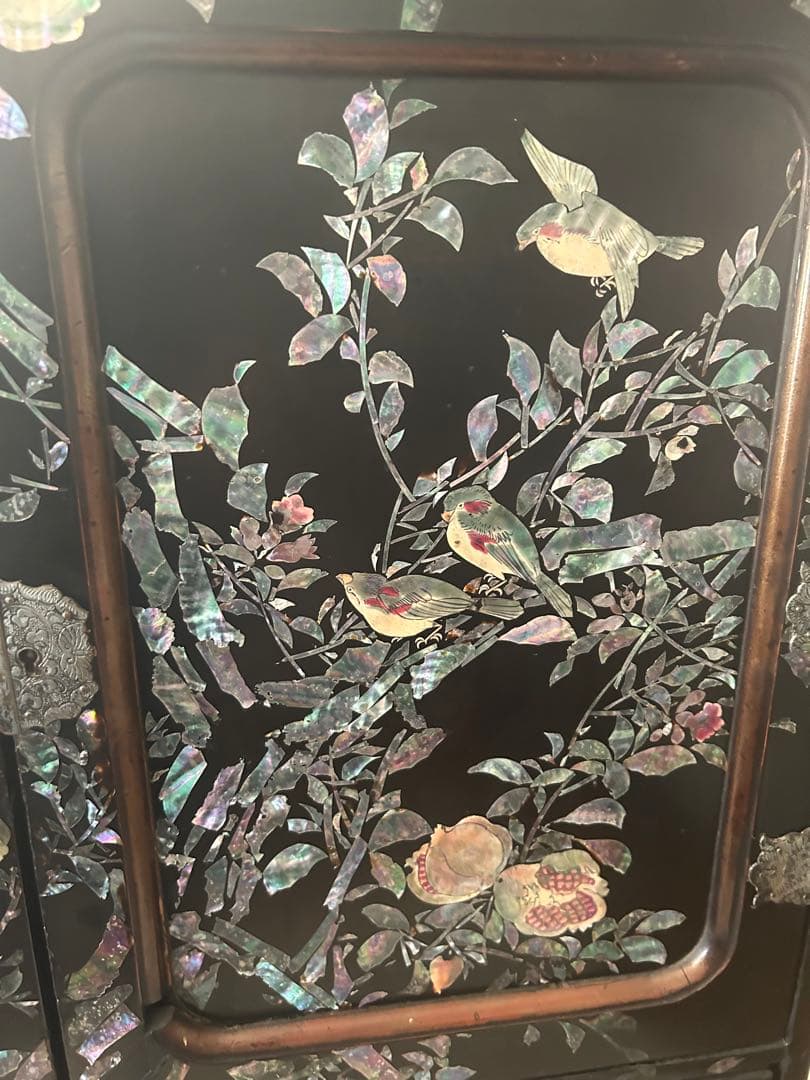 ①螺鈿細工　箪笥　アンティーク　難あり