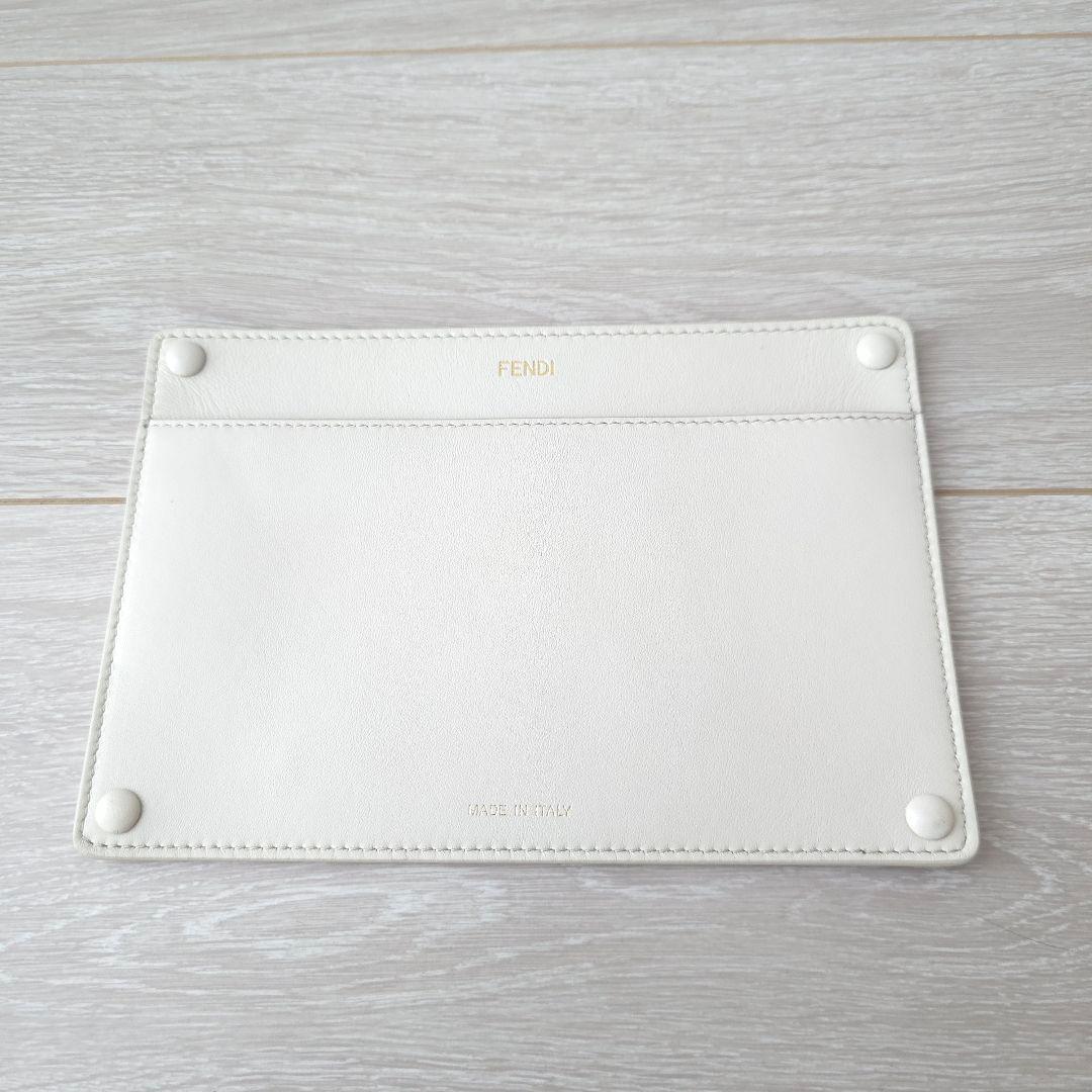 美品【フェンディ】ピーカブー　アイシーユー　ミディアム　刺繍　ハンドバッグ