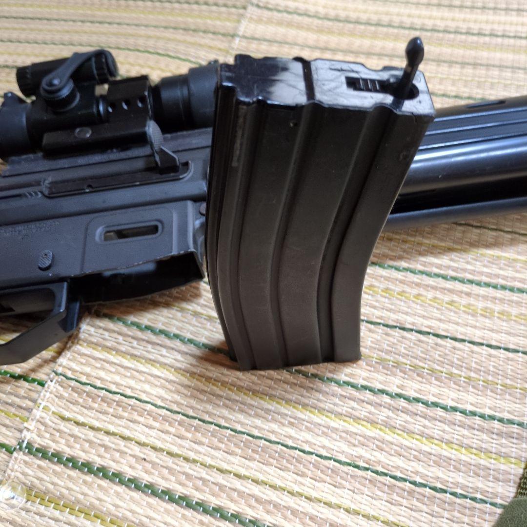 ９９式エアガン ブラック 光学サイト付き