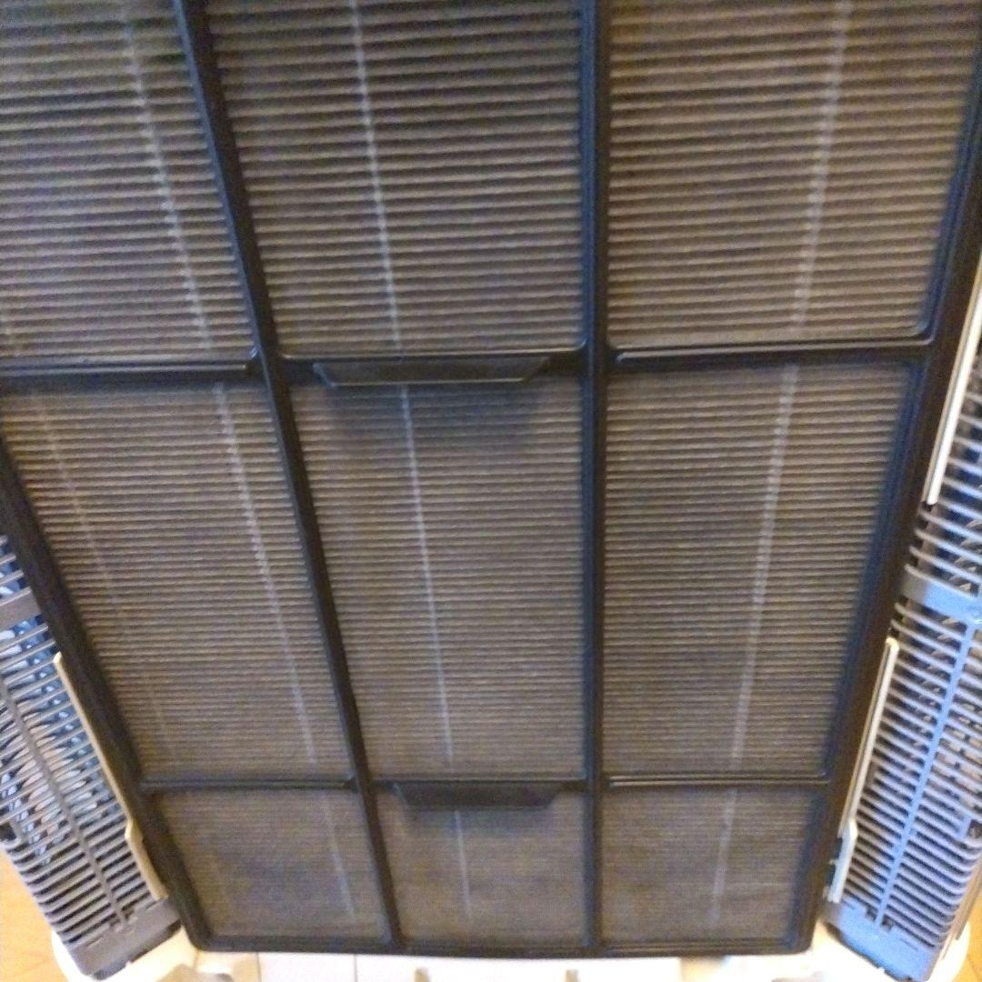 ダイキン クリアフォース徐加湿空気清浄機 ストリーマ技術搭載ACZ70R-W