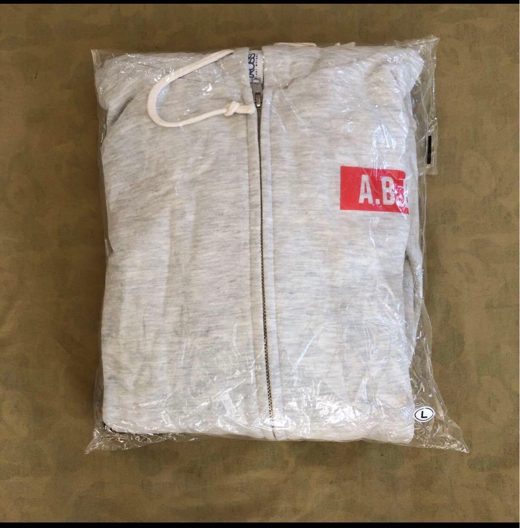 A.B.C-Z パーカー　trussパーカー