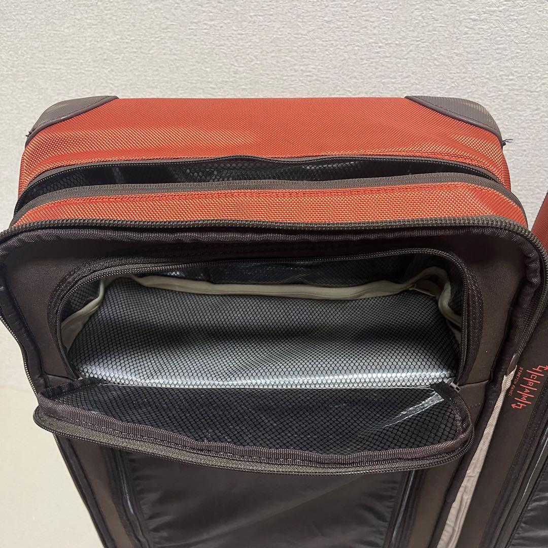 BURTON ウィーリーダブルデッキ キャリー スーツケース 86L バッグ