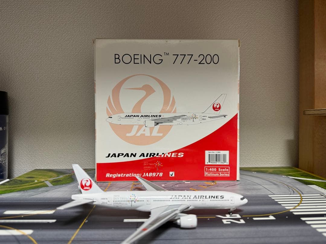 JAL Boeing 777-200 1/400 フェニックス