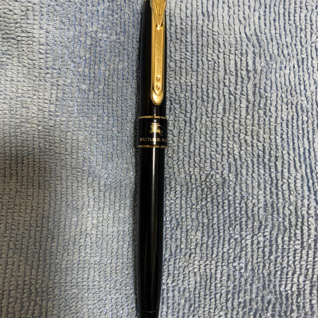 BURBERRY ボールペン 黒