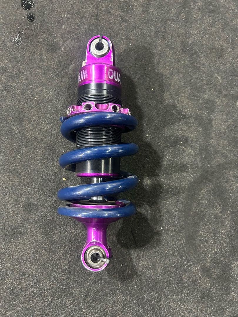 クァンタム NSR50 QUANTUM NSF100 リアサスペンション