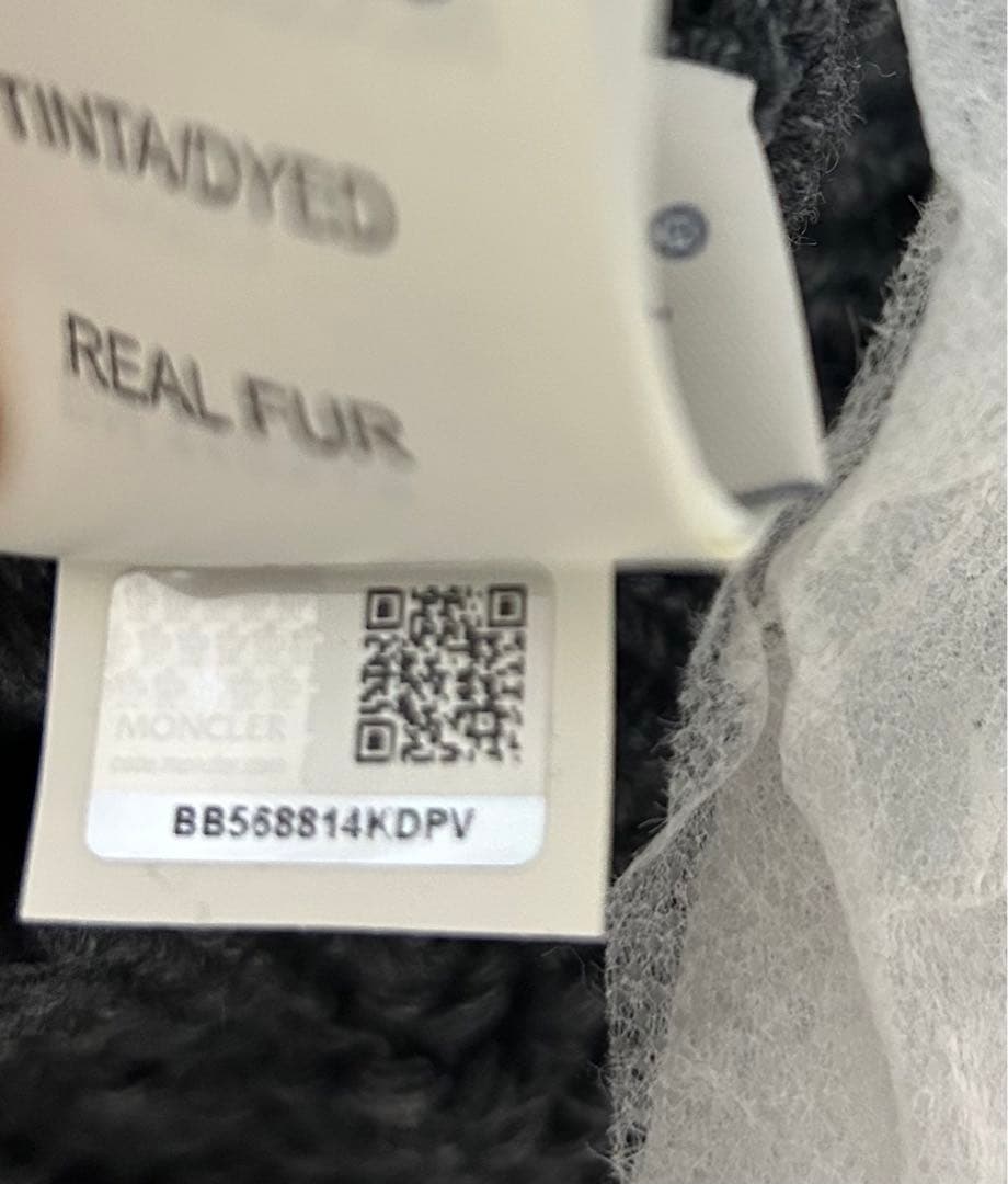 タイムセール！超美品！MONCLER グレーニット帽リアルファー付きモンクレール