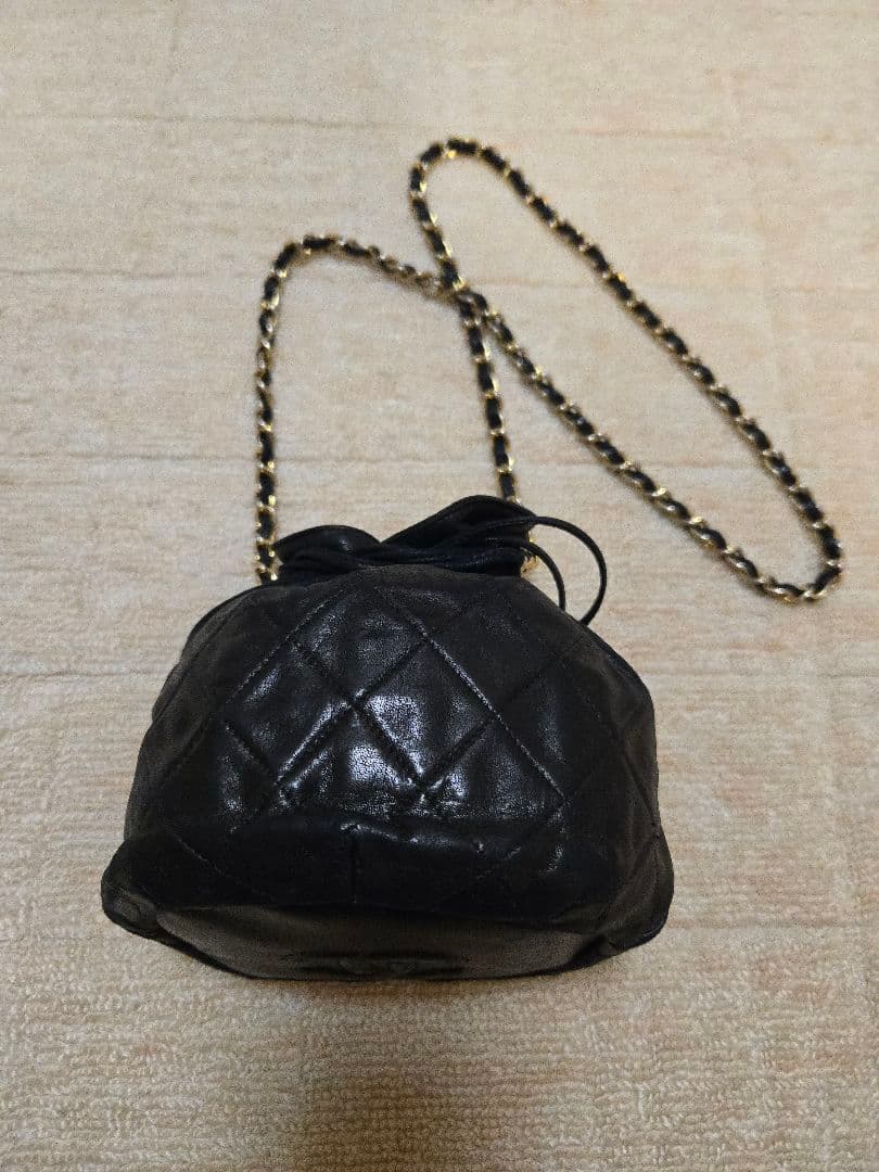 CHANELシャネル ショルダーバッグ マトラッセチェーンショルダー