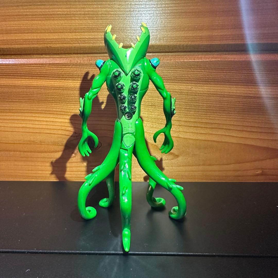 激レア　ベン10 ben10 ワイルドバイン　アクションフィギュア　アメリカ