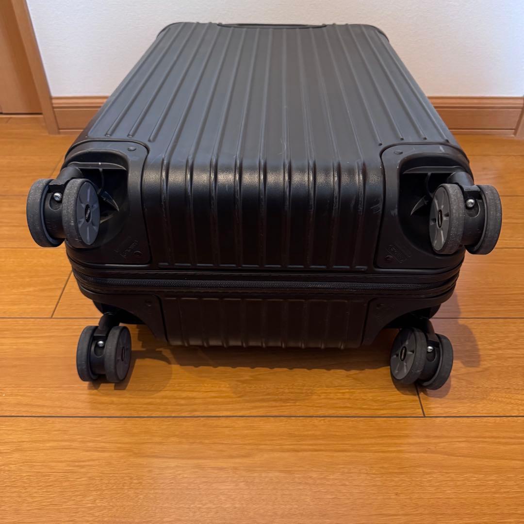 リモワ RIMOWA サルサ SALSAマットブラック 61L 4輪