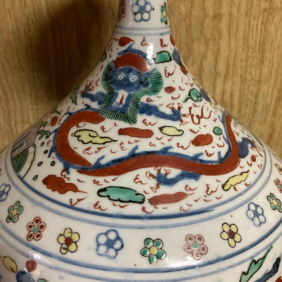 中国　色絵　瓶　龍鳳花蝶図　大明萬暦年製銘