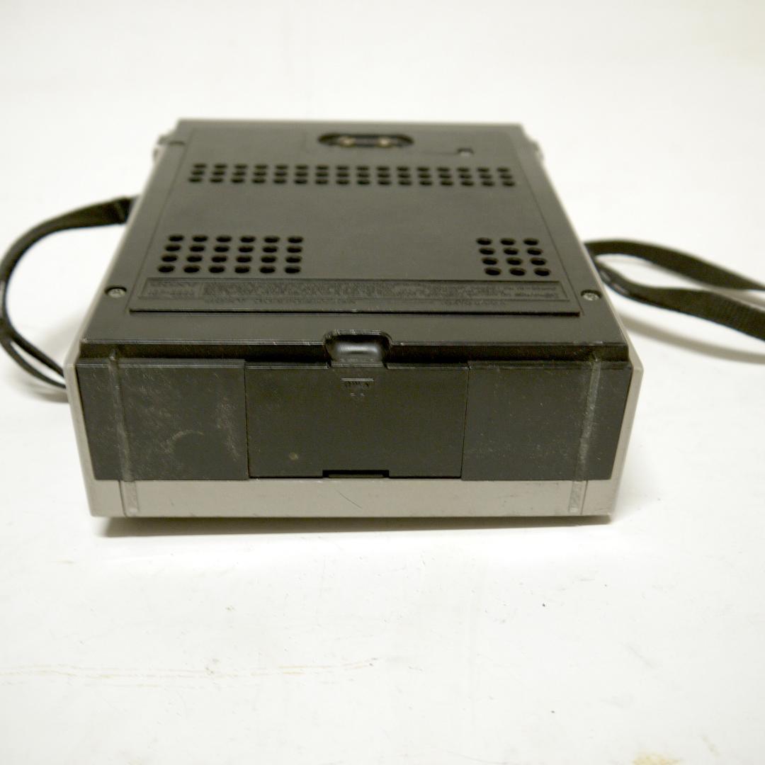 SONY ICF-5500 ACアダプターとイヤフォン付き