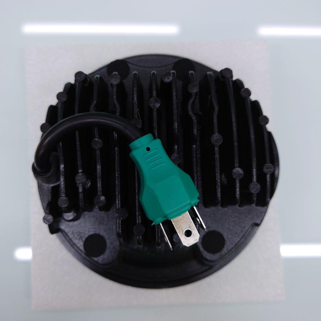 ハーレー(WMW) プロジェクターLEDヘッドライト 5-3/4インチ