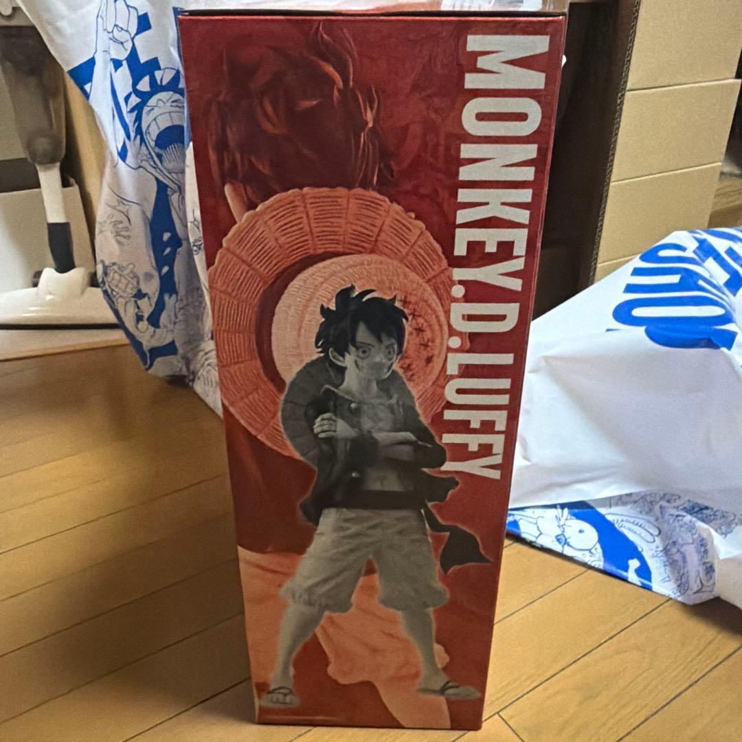 ベースショップ 1番くじ　モンキーDルフィ　コミックスカラー賞