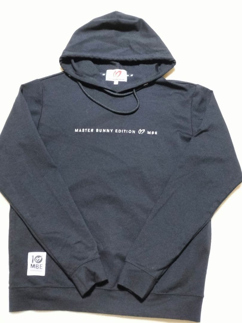 【美品】MASTER BUNNY EDITION スウェットパーカー　ブラック
