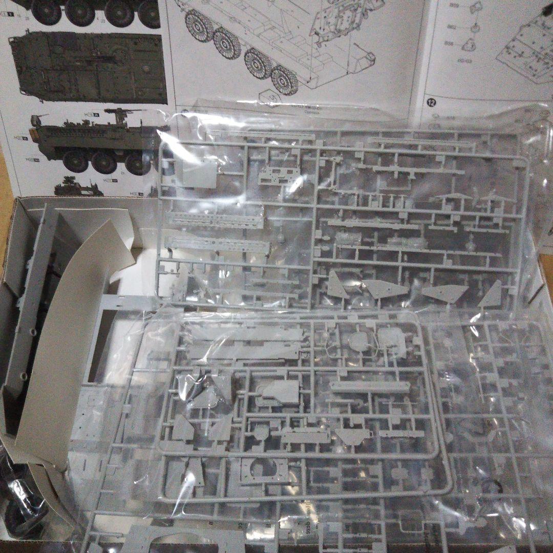 中古品　1/35ミリタリー・トランペッター　BTR系　プラモデル3点