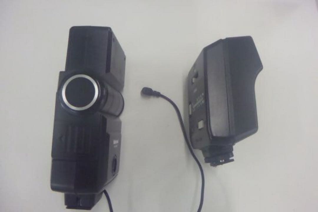 CANON AE-1 ZOOMLENS パワーワインダー　ストロボ付