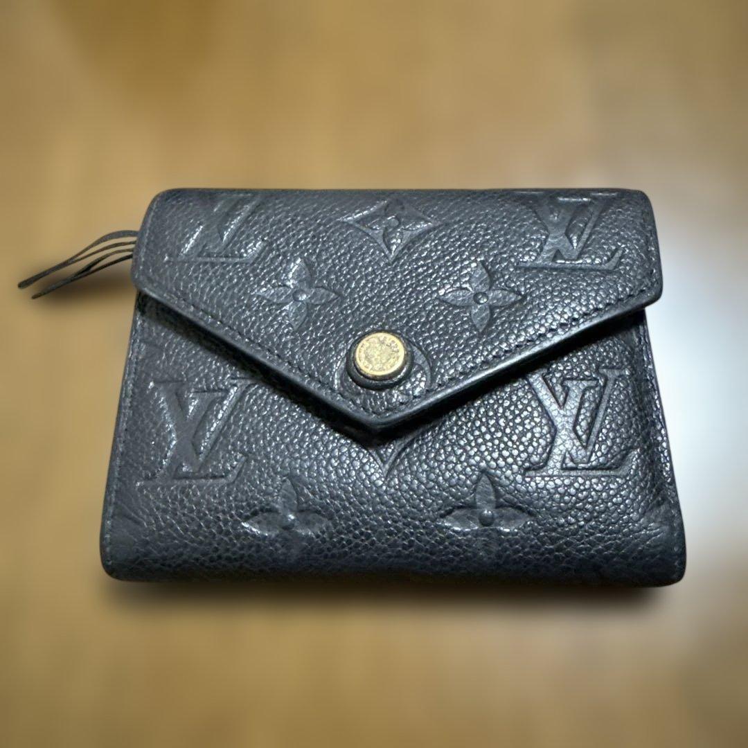 Louis Vuitton ポルトフォイユ・ヴィクトリーヌ ブラック　美品