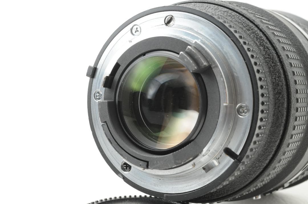 Nikon ニコン AF NIKKOR 20-35mm F2.8 D