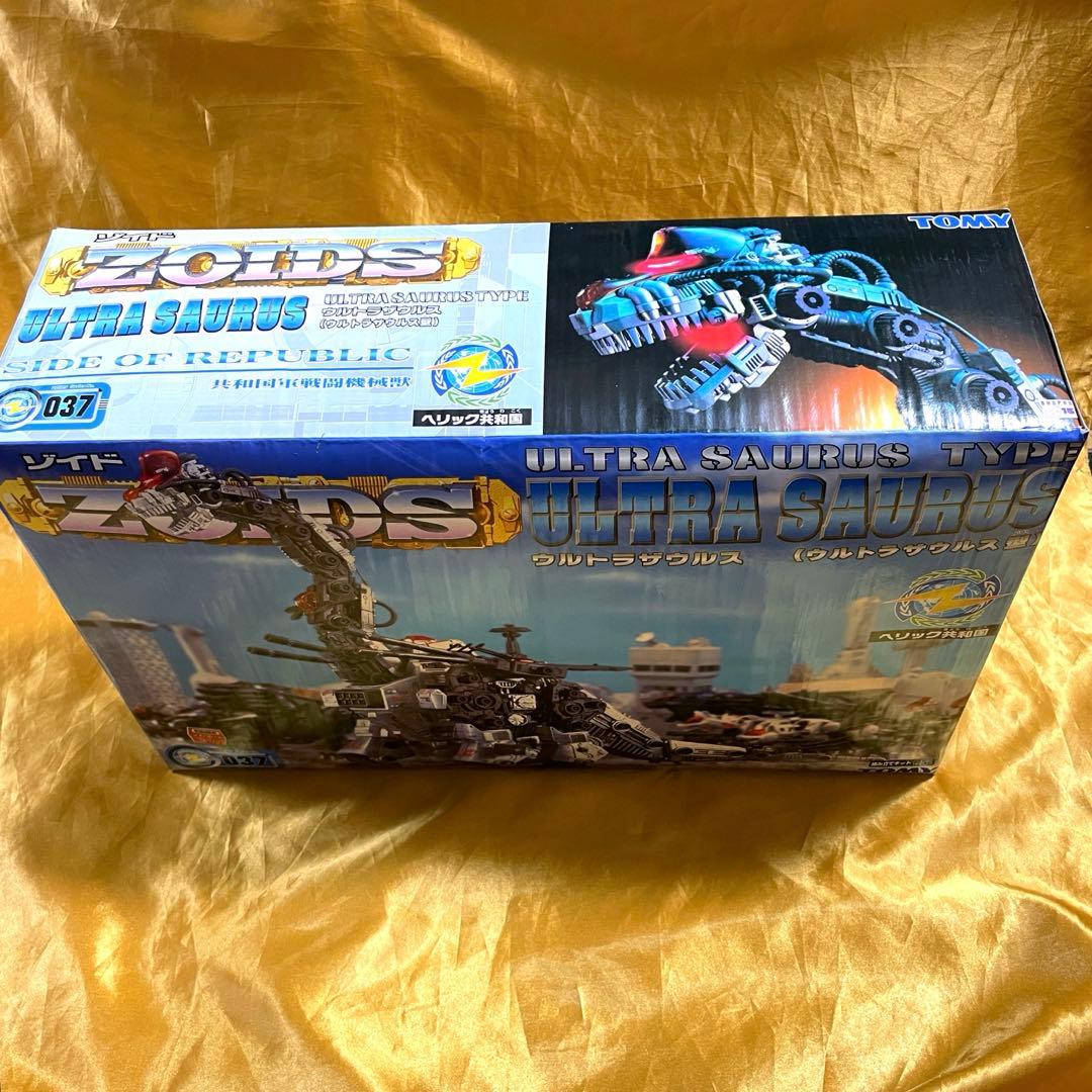 ゾイド　ZOIDS ウルトラザウルス　TOMY 新品未開封　初回限定カード付き