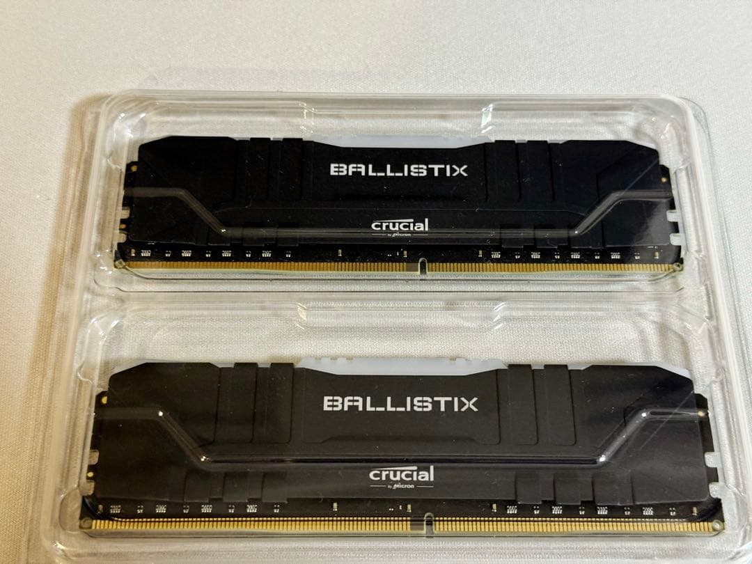 Crucial Ballistix DDR4 3200MHz 32GBメモリ