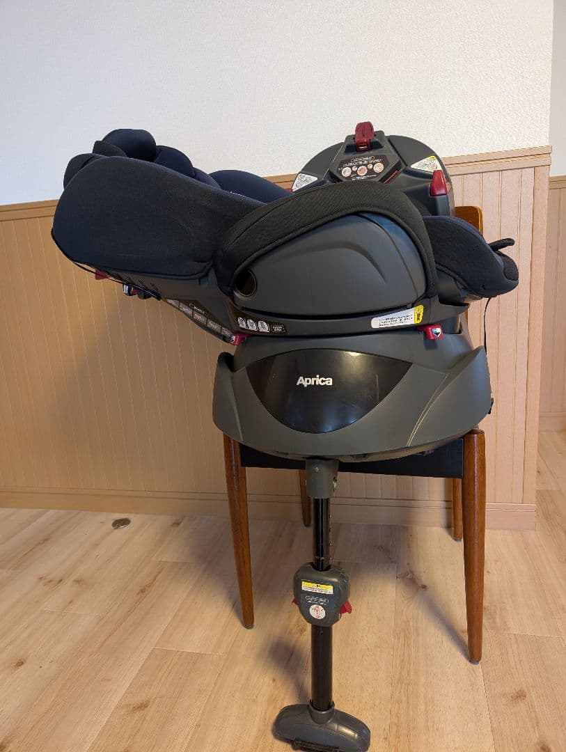 即発送★Aprica チャイルドシート ディアターンプラスAB 回転式 ベッド型