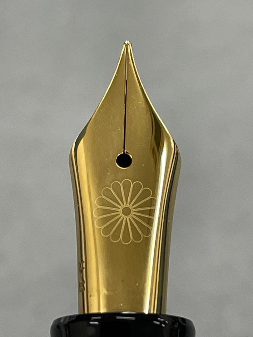 【未使用】 万年筆 セーラー 菊紋入り 叙勲 プロフェッショナルギアスリム