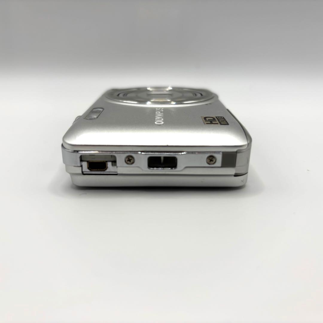 美品✨OLYMPUS VG-120 デジタルカメラ（シルバー）