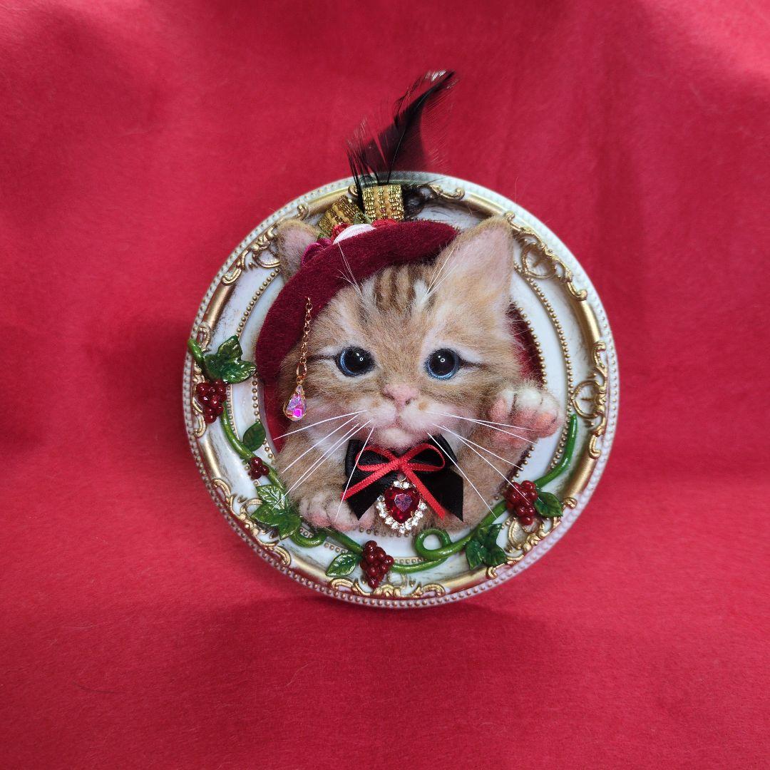 猫のフェルトアート メルカリでハロウィン！キラキラ子猫ちゃん